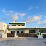 Vista Paraiso ティアス