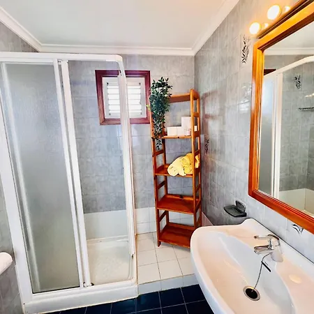 בית נופש Vista Paraiso *